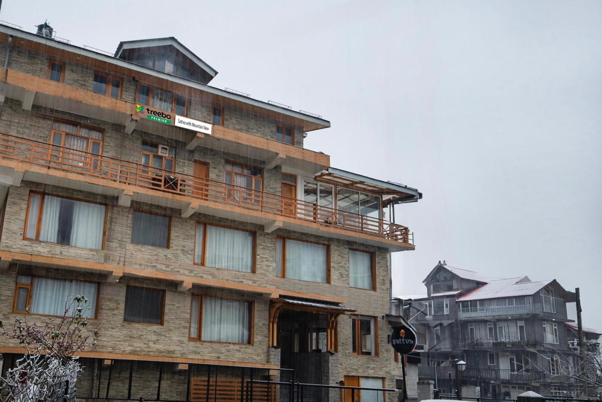 Hotel Treebo Premium Sattva With Mountain View Manali (Himachal Pradesh)